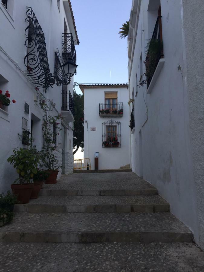 Altea, Callejeando Por Su Casco Antiguo. Zewnętrze zdjęcie