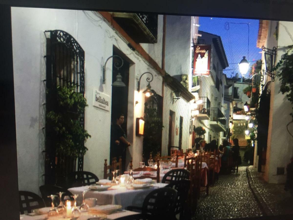 Altea, Callejeando Por Su Casco Antiguo. Zewnętrze zdjęcie